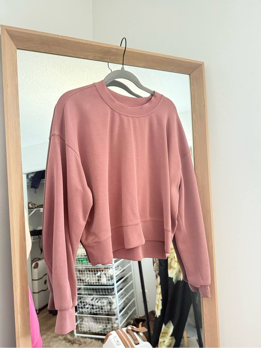 Lululemon Women's Dusty Rose Crewneck Sweatshirt
